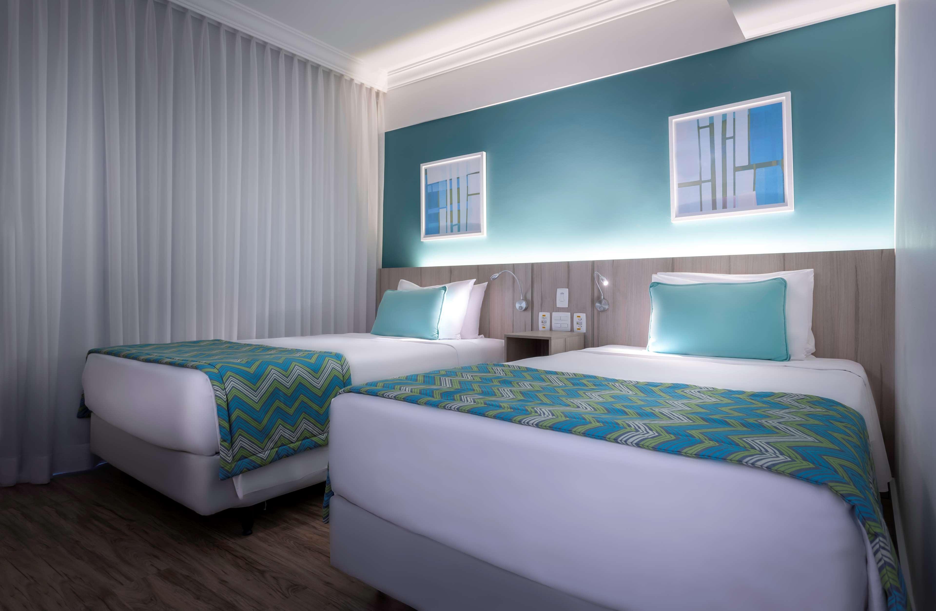 فندق Radisson Oscar Freire ساو باولو المظهر الخارجي الصورة A room at the hotel