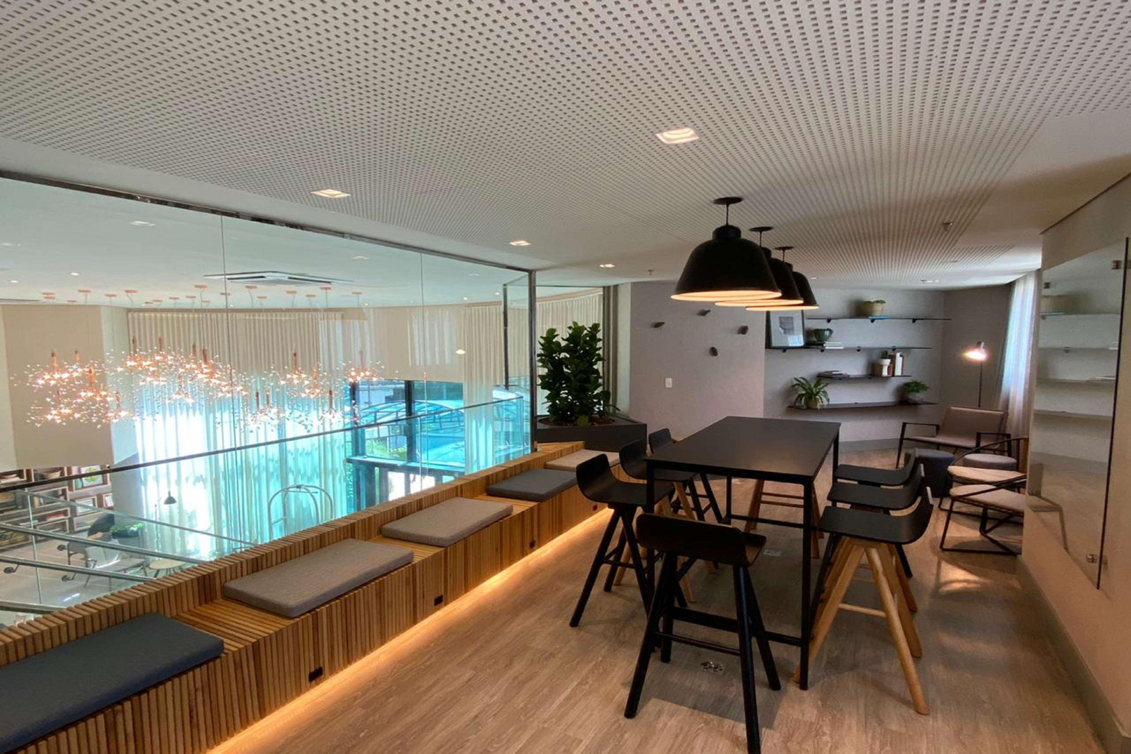 فندق Radisson Oscar Freire ساو باولو المظهر الخارجي الصورة The lounge at the airport